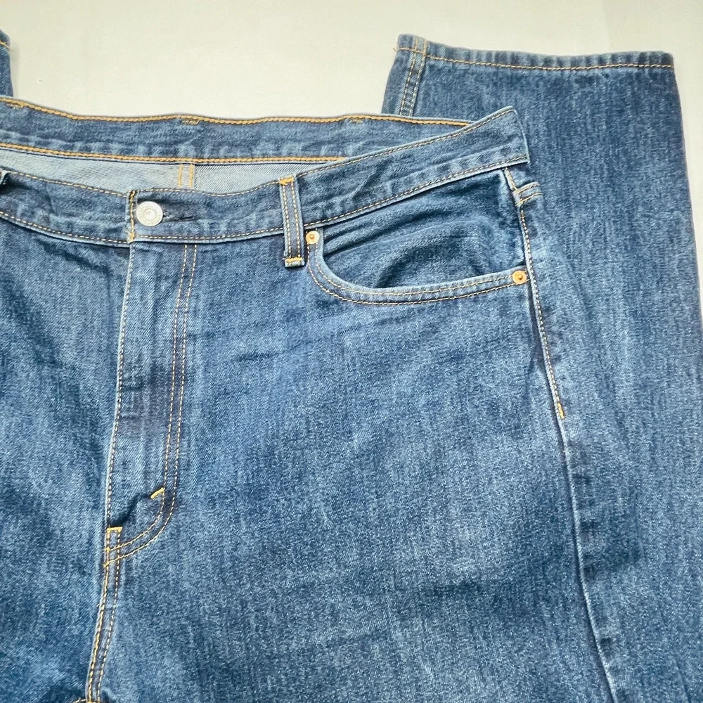 Levi's Jeans Mens 505 Regular Straight Jeans Men 40x32 Medium‎ Wash Blue Denim